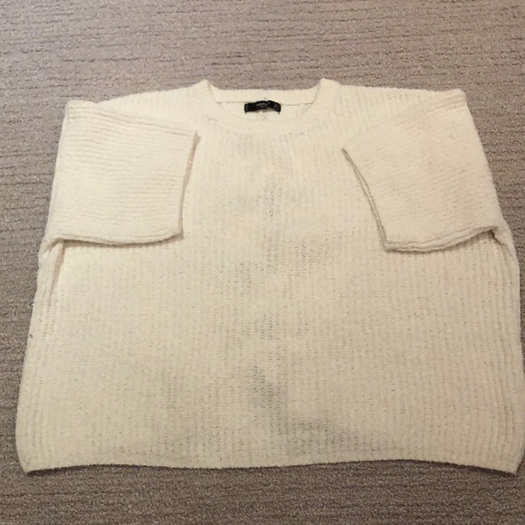 Mango short sleeved sweater with lace-up back! - Picture 2 of 3